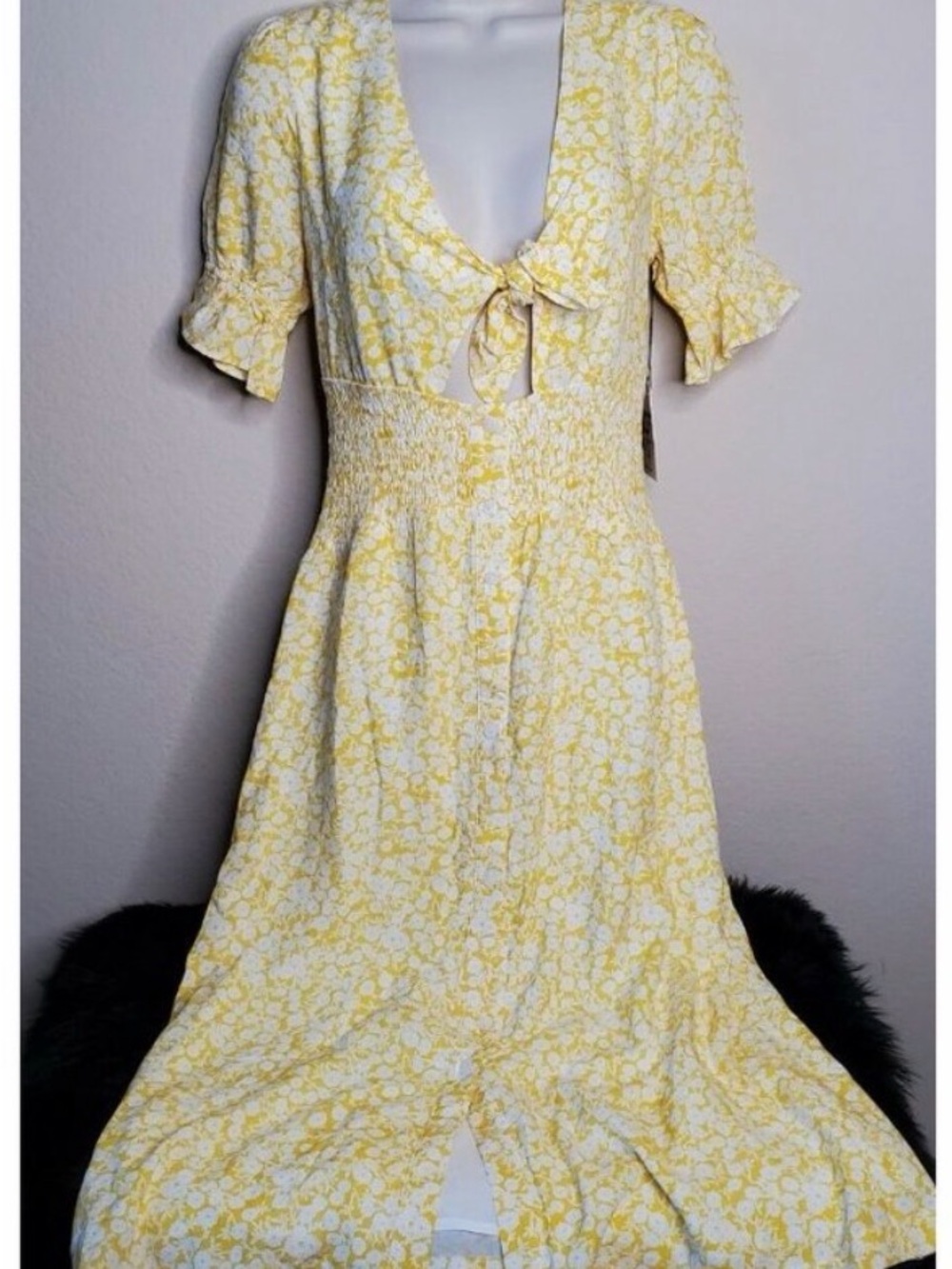 Lost + Wander Yellow Floral Button-Front Midi Dress cut out